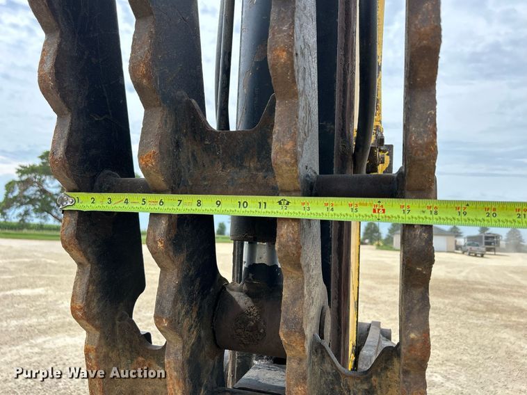 image for item DQ0871 2003 Kobelco SK115SRDZ  excavator