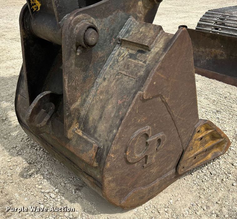 image for item DQ0871 2003 Kobelco SK115SRDZ  excavator