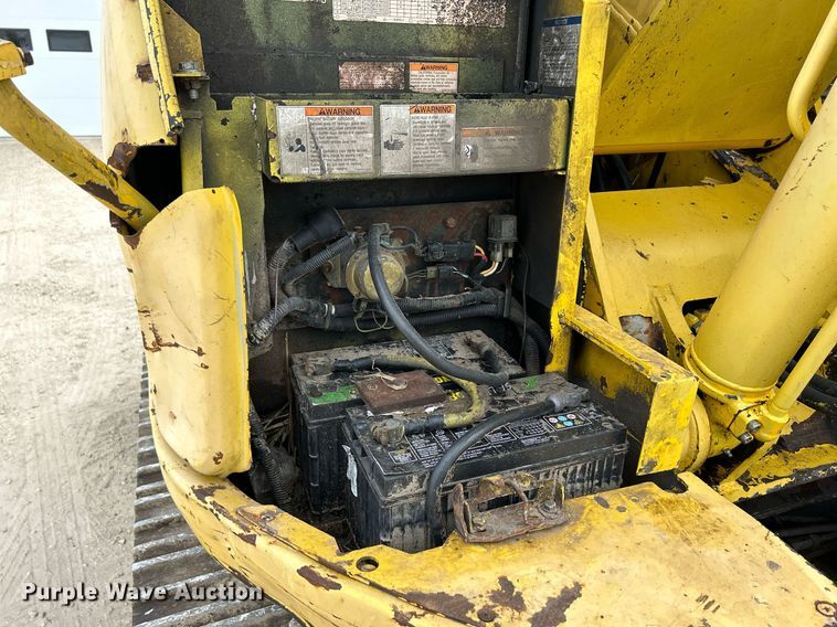 image for item DQ0871 2003 Kobelco SK115SRDZ  excavator