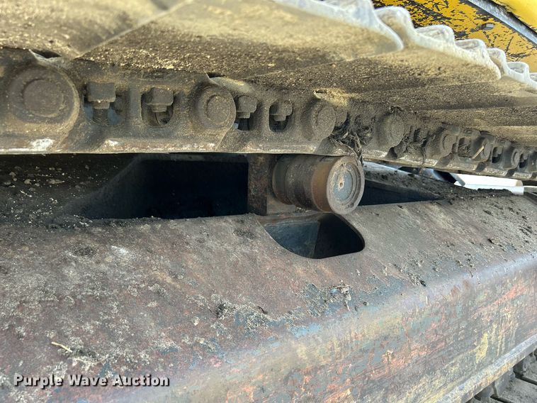 image for item DQ0871 2003 Kobelco SK115SRDZ  excavator