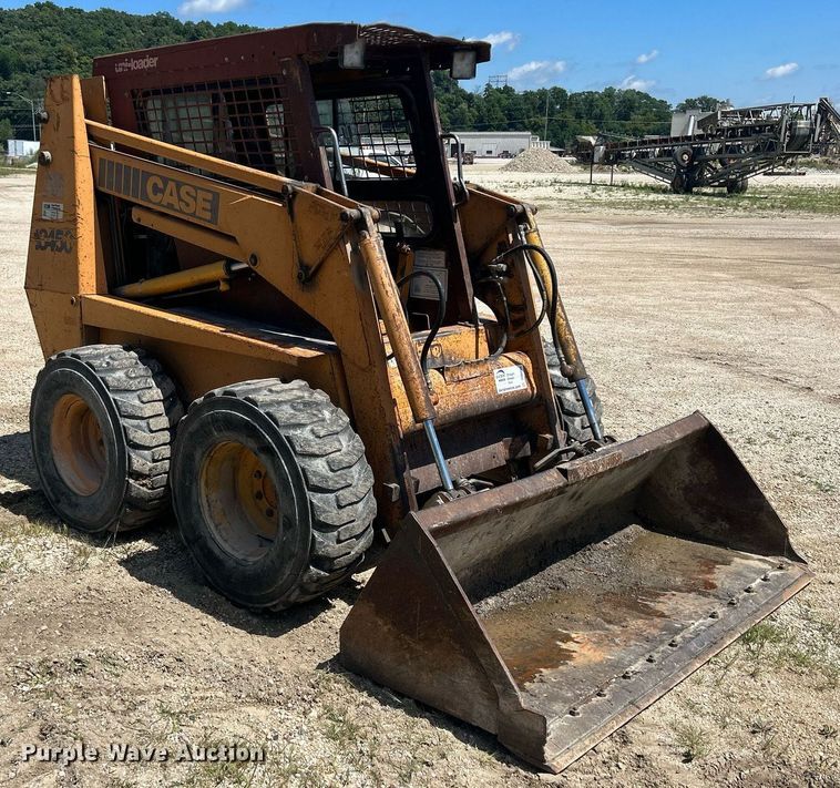 image for item DQ0894 Case 1845C  skid steer loader