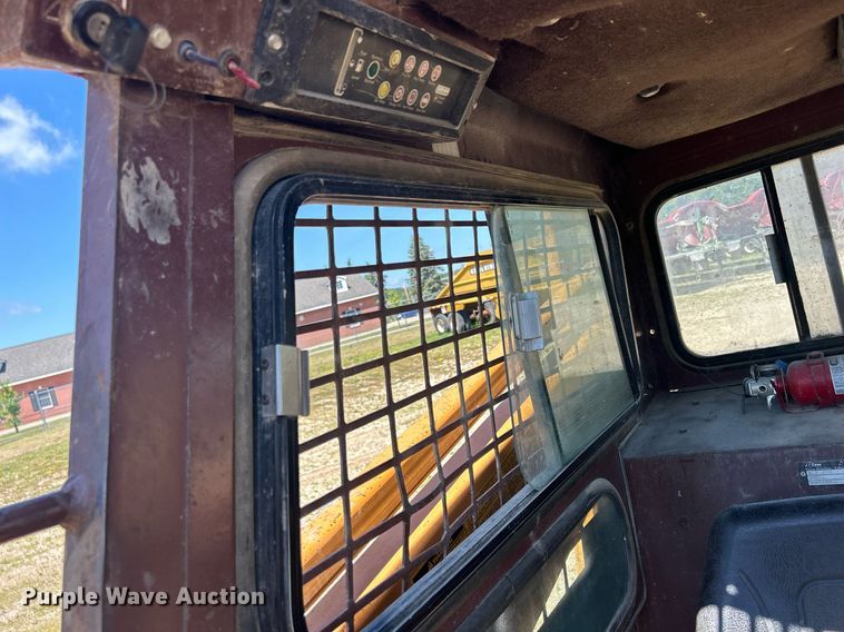 image for item DQ0894 Case 1845C  skid steer loader