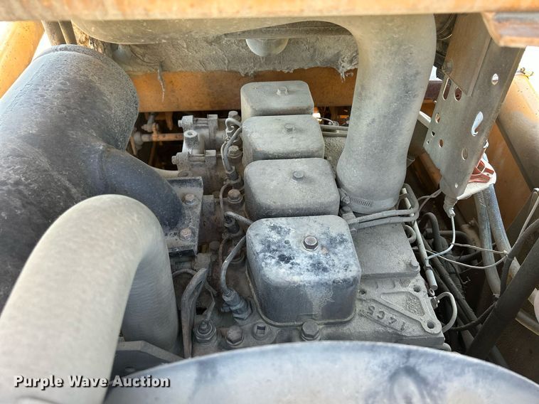 image for item DQ0894 Case 1845C  skid steer loader