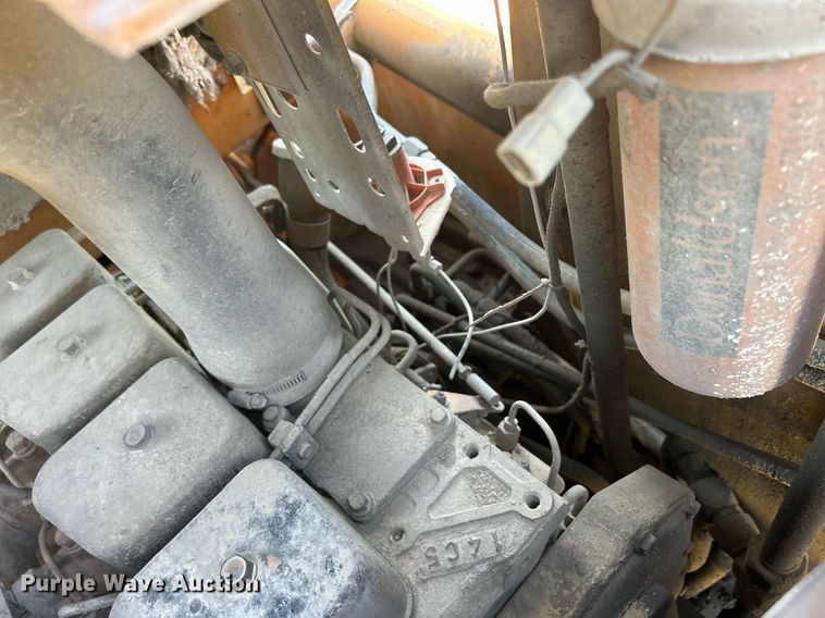 image for item DQ0894 Case 1845C  skid steer loader