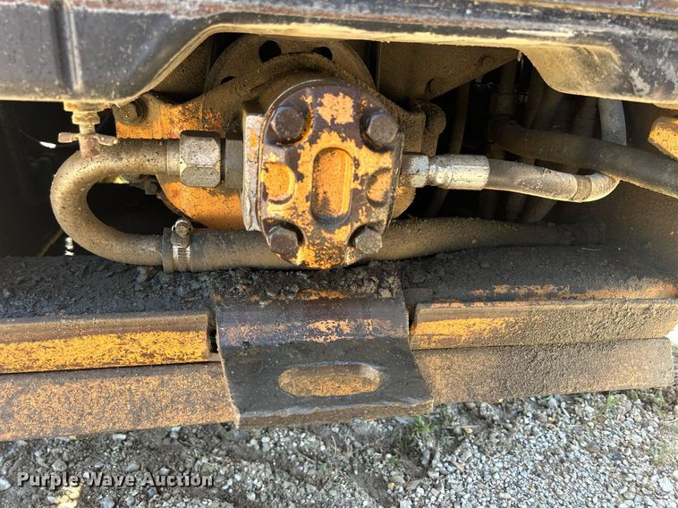 image for item DQ0894 Case 1845C  skid steer loader