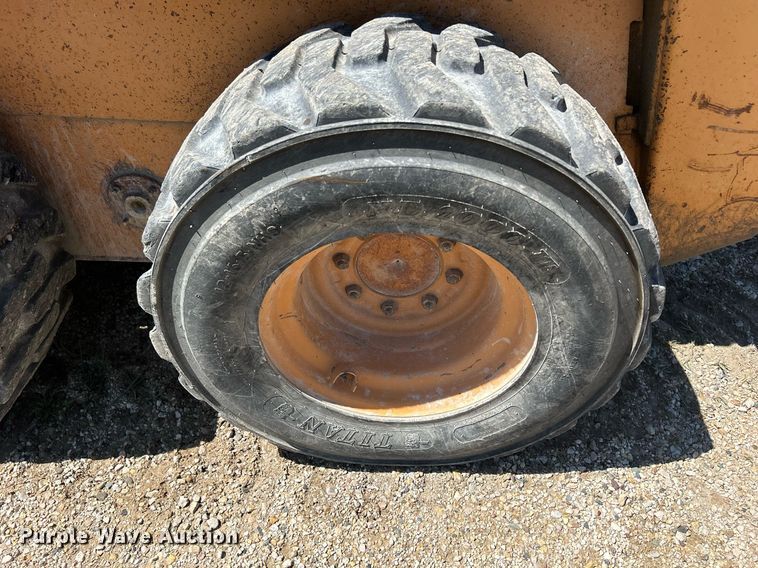 image for item DQ0894 Case 1845C  skid steer loader