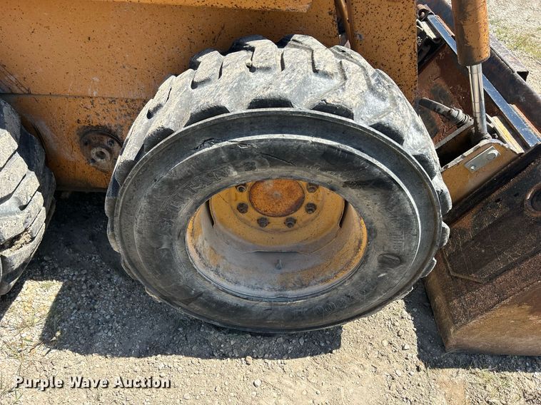 image for item DQ0894 Case 1845C  skid steer loader