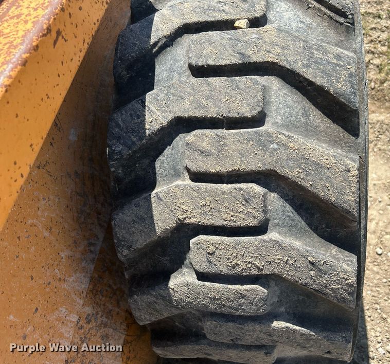 image for item DQ0894 Case 1845C  skid steer loader