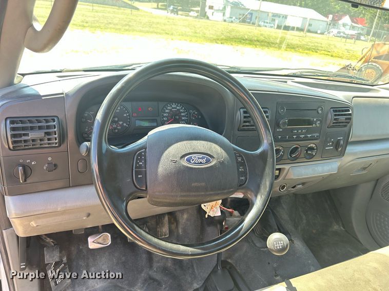 image for item DQ0895 2007 Ford F450 Super Duty  utility / service truck