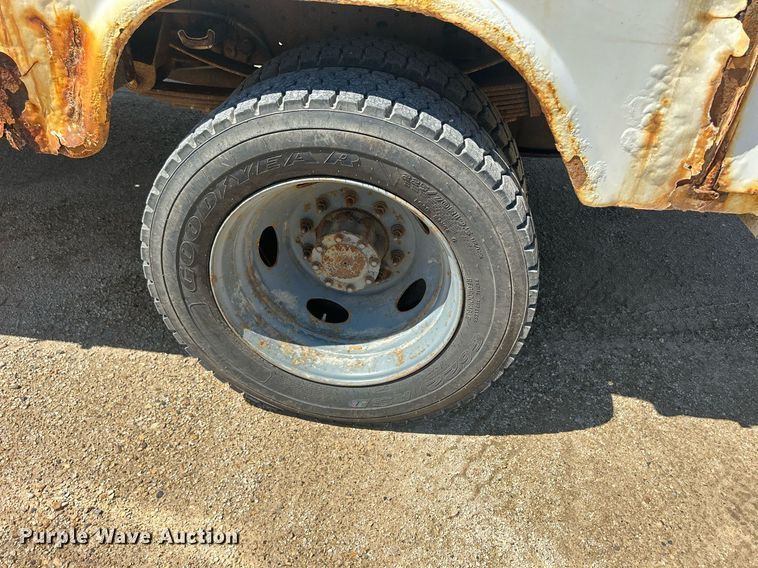 image for item DQ0895 2007 Ford F450 Super Duty  utility / service truck