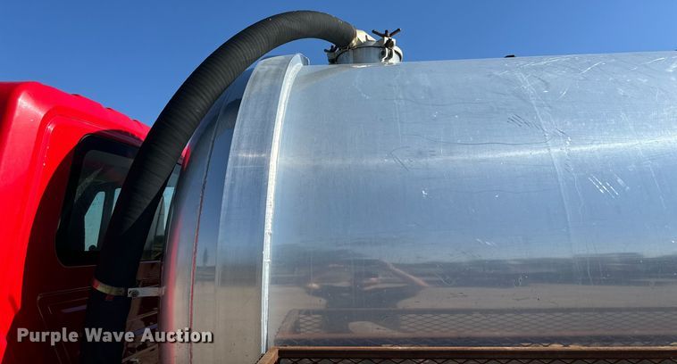 image for item DQ1339 2008 International  WorkStar 7400 vacuum truck