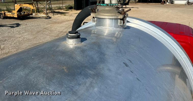 image for item DQ1339 2008 International  WorkStar 7400 vacuum truck