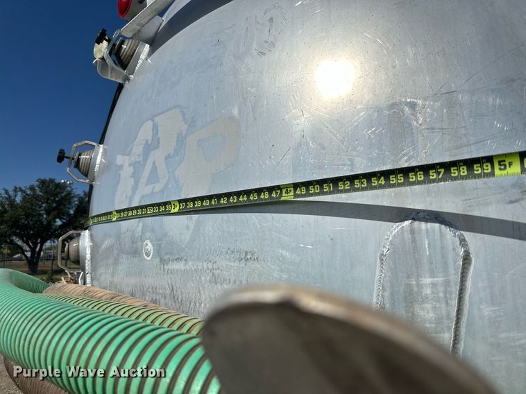 image for item DQ1339 2008 International  WorkStar 7400 vacuum truck