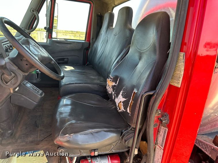 image for item DQ1339 2008 International  WorkStar 7400 vacuum truck