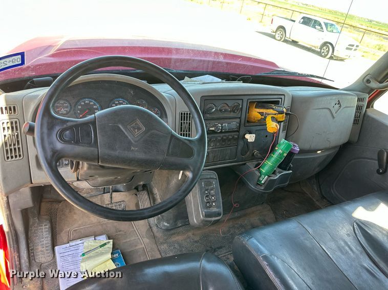 image for item DQ1339 2008 International  WorkStar 7400 vacuum truck