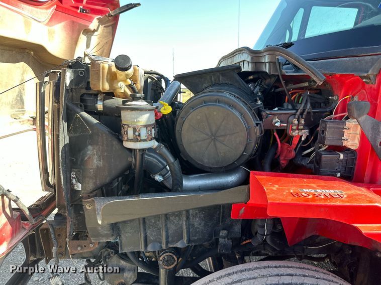 image for item DQ1339 2008 International  WorkStar 7400 vacuum truck