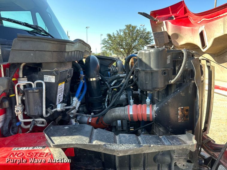 image for item DQ1339 2008 International  WorkStar 7400 vacuum truck