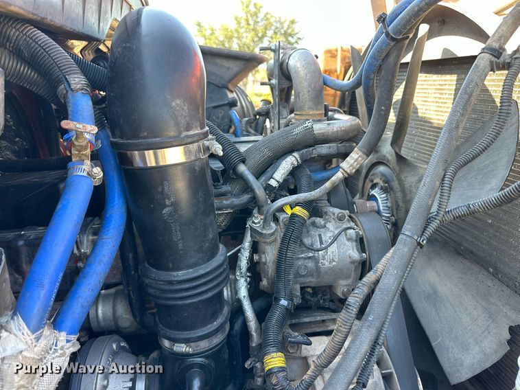 image for item DQ1339 2008 International  WorkStar 7400 vacuum truck