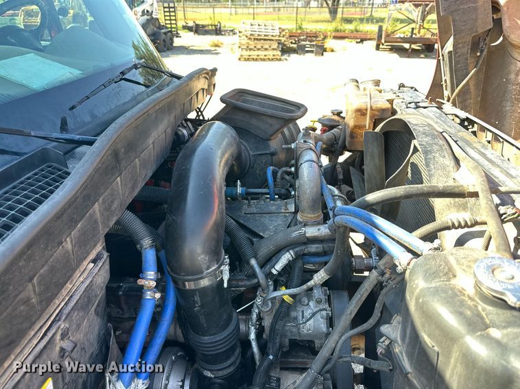 image for item DQ1339 2008 International  WorkStar 7400 vacuum truck