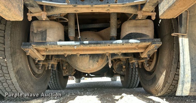 image for item DQ1339 2008 International  WorkStar 7400 vacuum truck