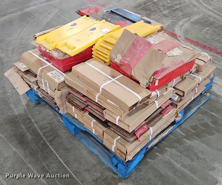 image for item DQ1802 Concrete trowel blades