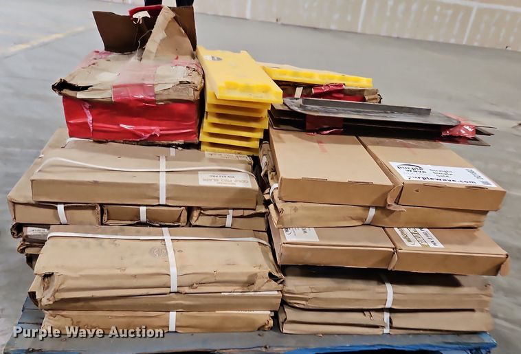 image for item DQ1802 Concrete trowel blades