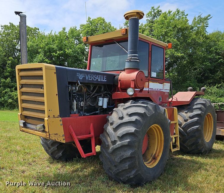 image for item DQ1825 1984 Versatile 835  tractor