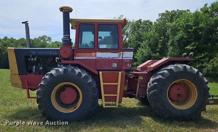 image for item DQ1825 1984 Versatile 835  tractor