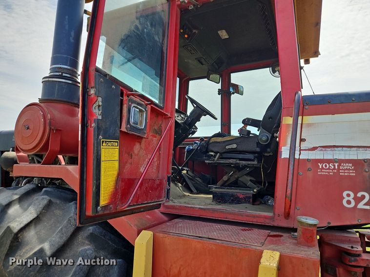 image for item DQ1825 1984 Versatile 835  tractor