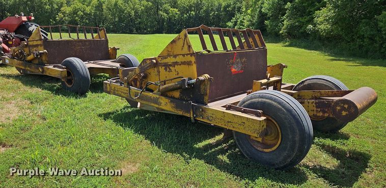image for item DQ1827 Soil Mover 7521  scraper
