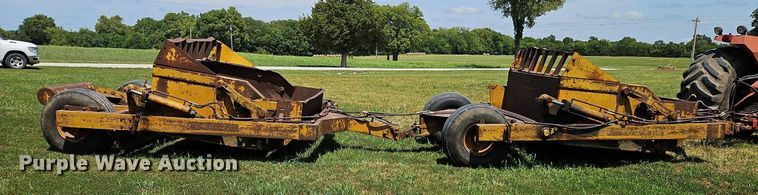 image for item DQ1827 Soil Mover 7521  scraper