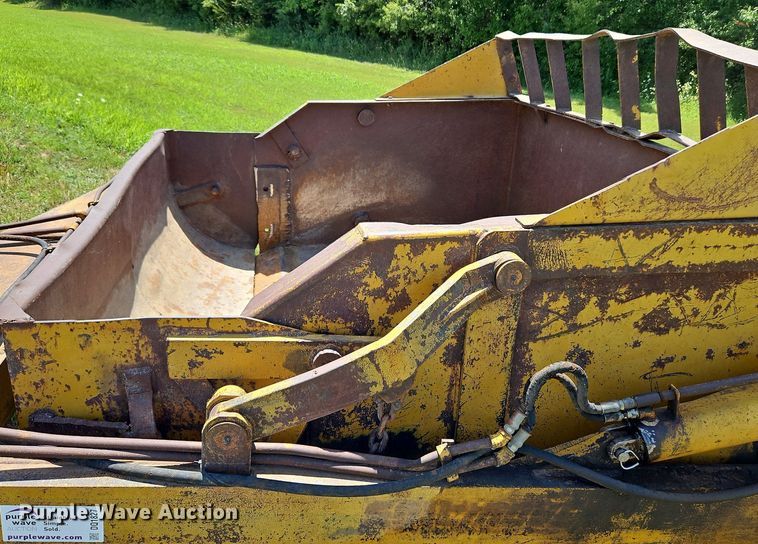 image for item DQ1827 Soil Mover 7521  scraper