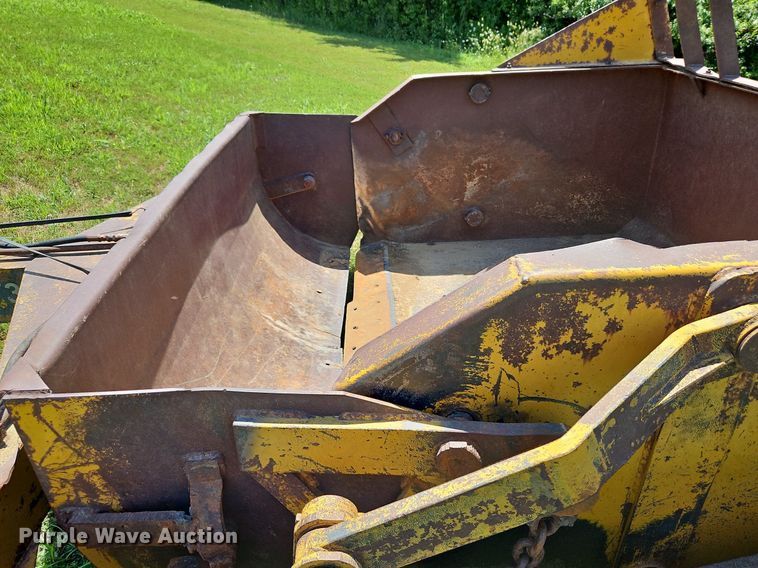 image for item DQ1827 Soil Mover 7521  scraper