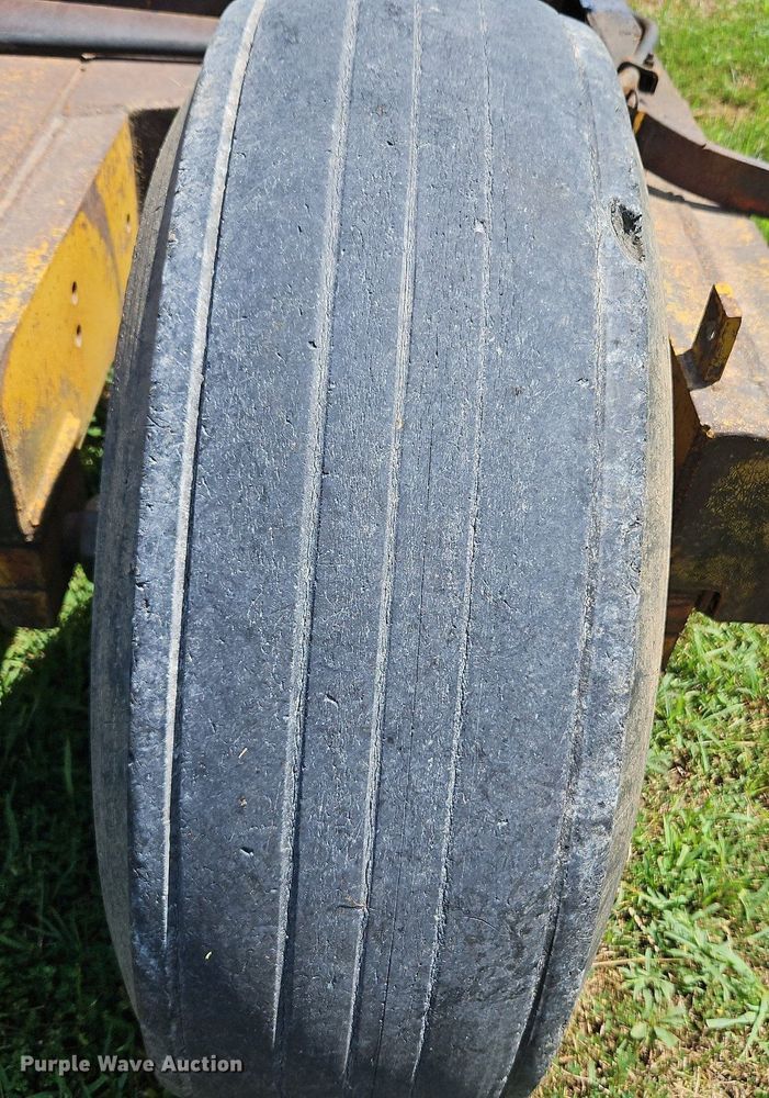 image for item DQ1827 Soil Mover 7521  scraper