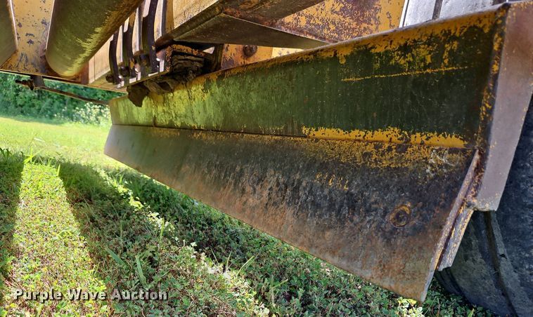 image for item DQ1827 Soil Mover 7521  scraper