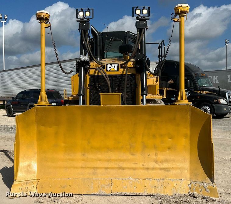 image for item DQ2127 2019 Caterpillar D6T XL  dozer