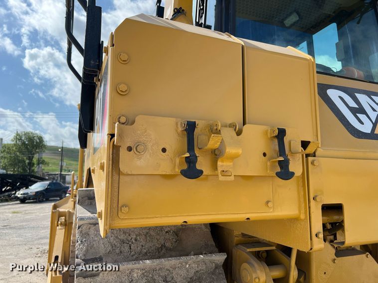 image for item DQ2127 2019 Caterpillar D6T XL  dozer
