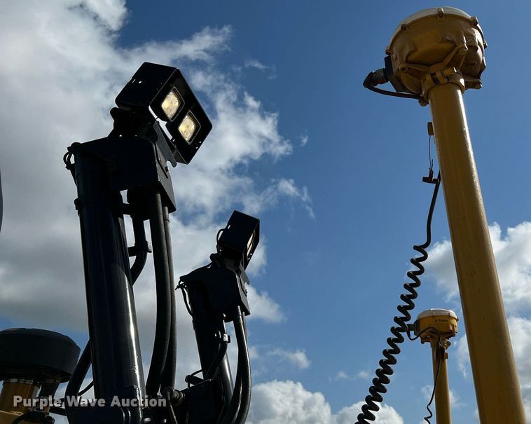 image for item DQ2127 2019 Caterpillar D6T XL  dozer