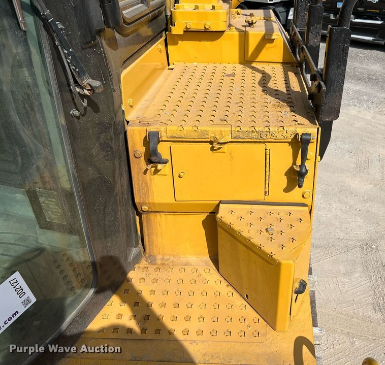 image for item DQ2127 2019 Caterpillar D6T XL  dozer