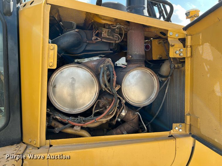 image for item DQ2127 2019 Caterpillar D6T XL  dozer