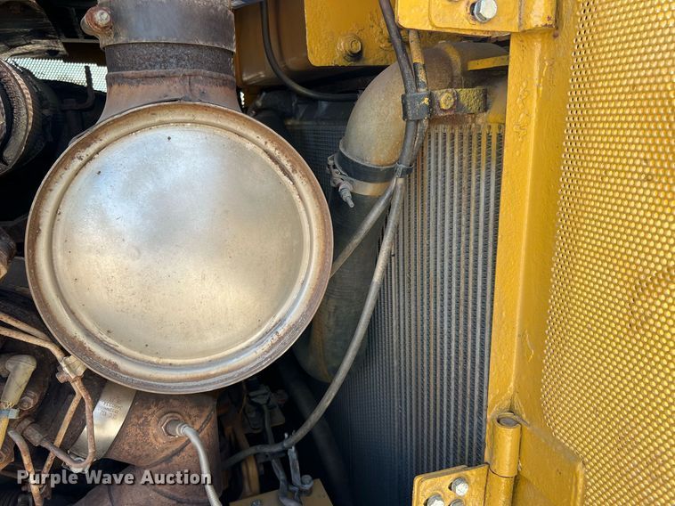 image for item DQ2127 2019 Caterpillar D6T XL  dozer