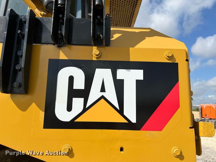 image for item DQ2127 2019 Caterpillar D6T XL  dozer