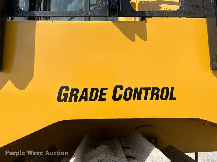 image for item DQ2127 2019 Caterpillar D6T XL  dozer