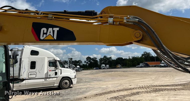 image for item DQ2128 2020 Caterpillar 313F L  excavator