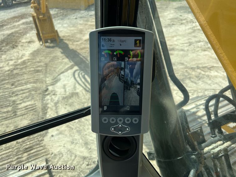 image for item DQ2128 2020 Caterpillar 313F L  excavator