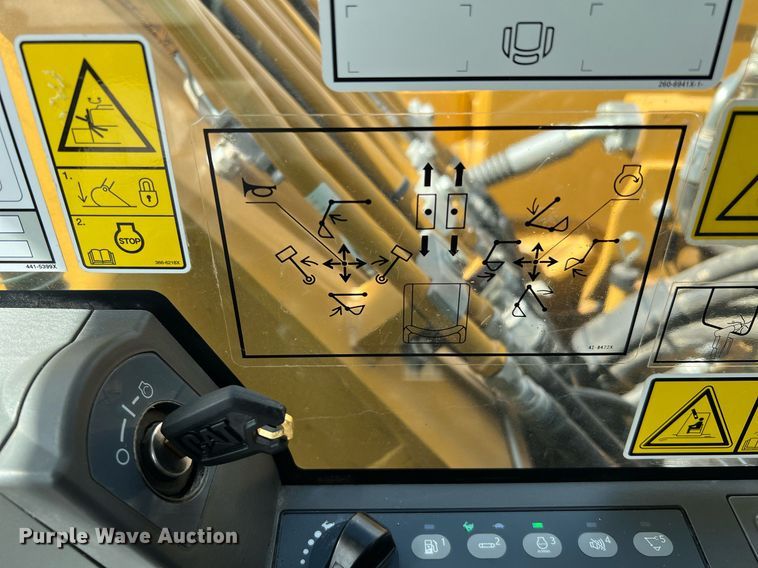 image for item DQ2128 2020 Caterpillar 313F L  excavator