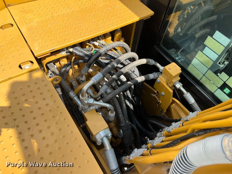 image for item DQ2128 2020 Caterpillar 313F L  excavator