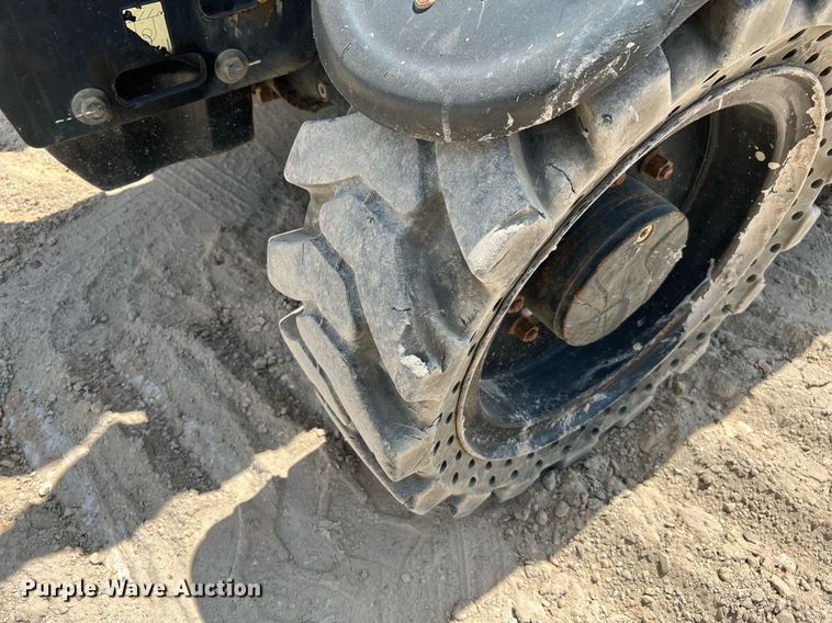 image for item DQ2129 2015 JLG G5-18A  telehandler