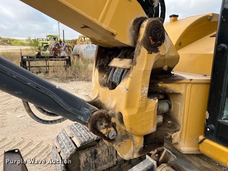 image for item DQ2131 2016 Caterpillar 308E2 CR  mini excavator