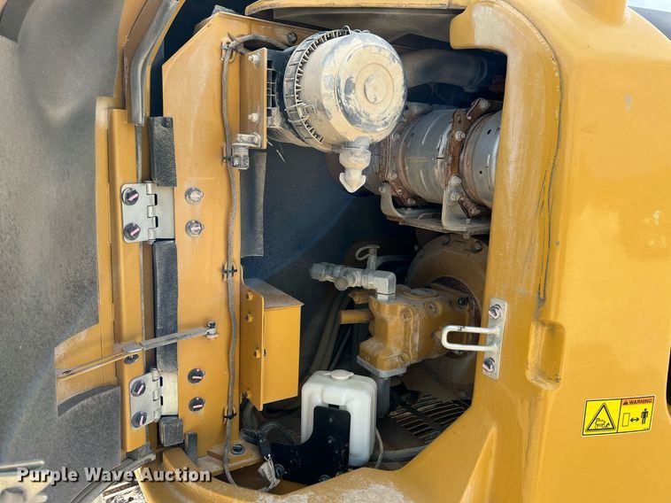 image for item DQ2131 2016 Caterpillar 308E2 CR  mini excavator